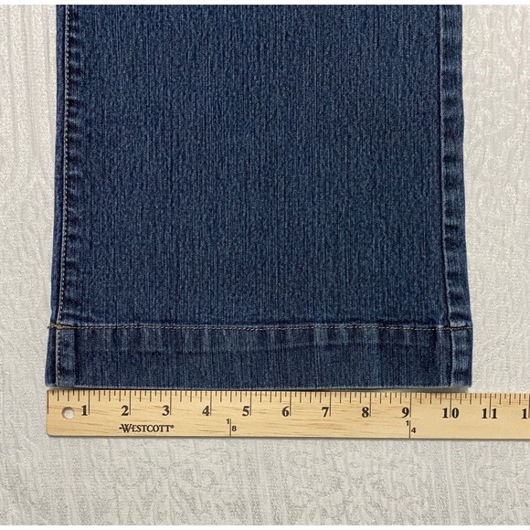 Faded Glory Stretch Flare Classic Jeans Womens 18 Petite Dark Wash Denim - Picture 8 of 8
